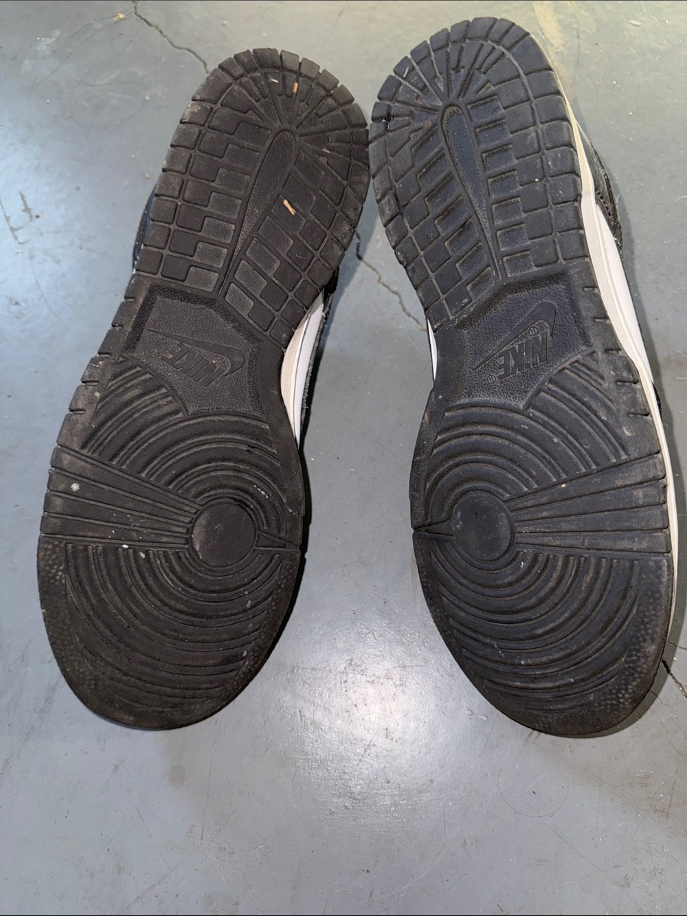 Nike Black and White panda Dunks Sneakers sz9 - Picture 5 of 6